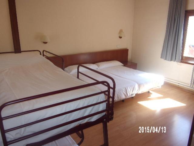 Hotel Bon Repos Bellver De Cerdanya Esterno foto