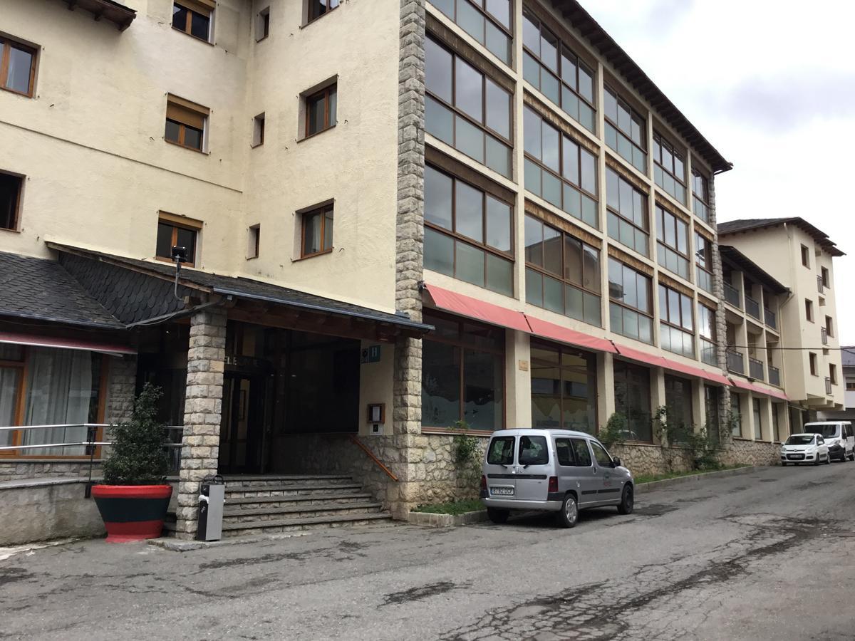Hotel Bon Repos Bellver De Cerdanya Esterno foto