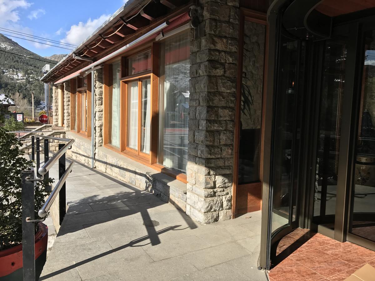 Hotel Bon Repos Bellver De Cerdanya Esterno foto